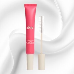 Dae Cactus Fruit 3-in-1 Styling Cream with Taming Wand